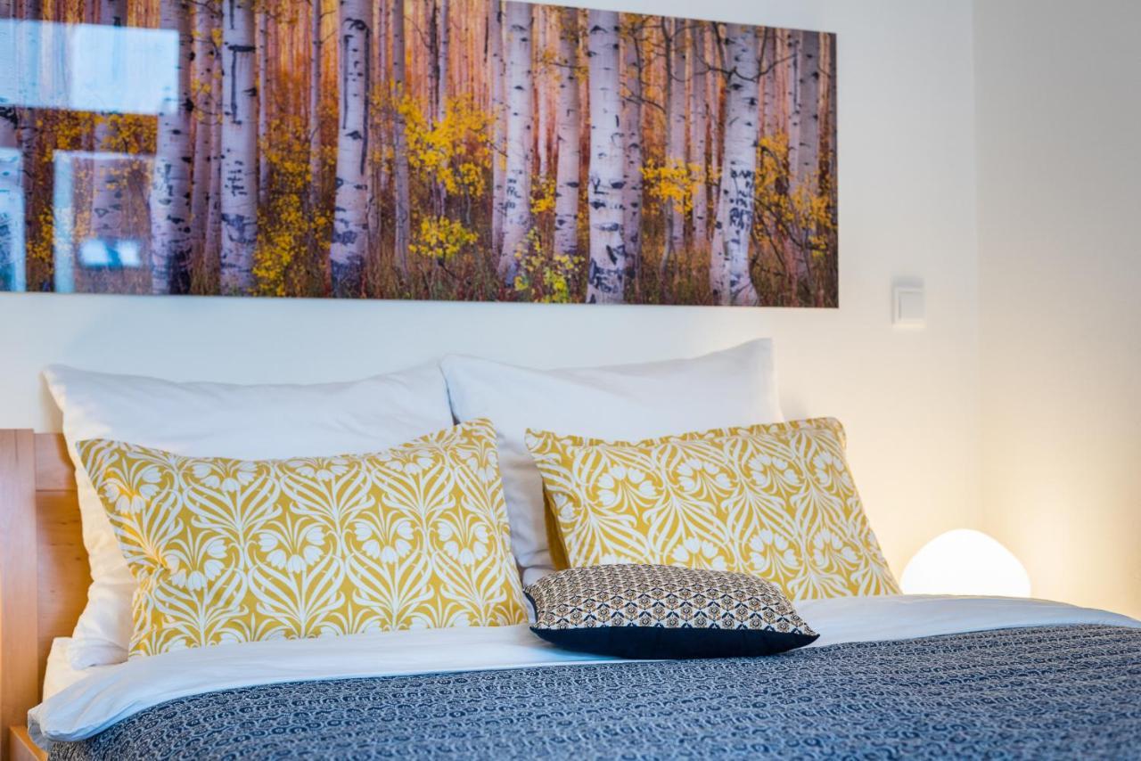 Beautiful Mala Strana Studio By Easybnb Prag Exteriör bild